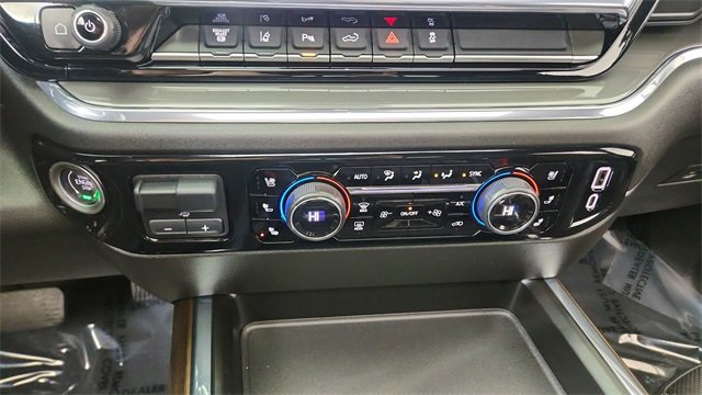 Used 2024 Chevrolet Silverado 3500 High Country image 50