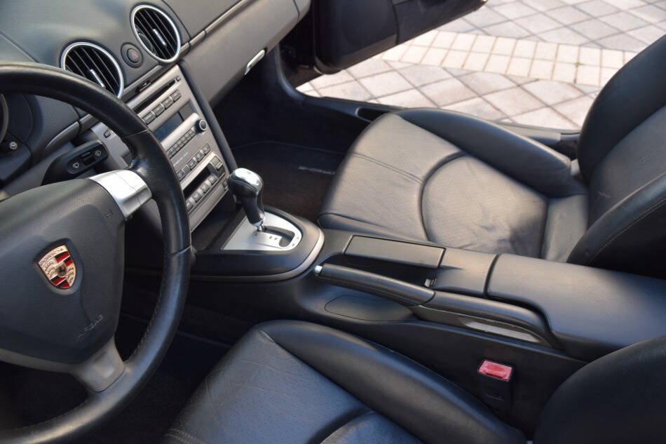 Used 2005 Porsche Boxster RWD image 64