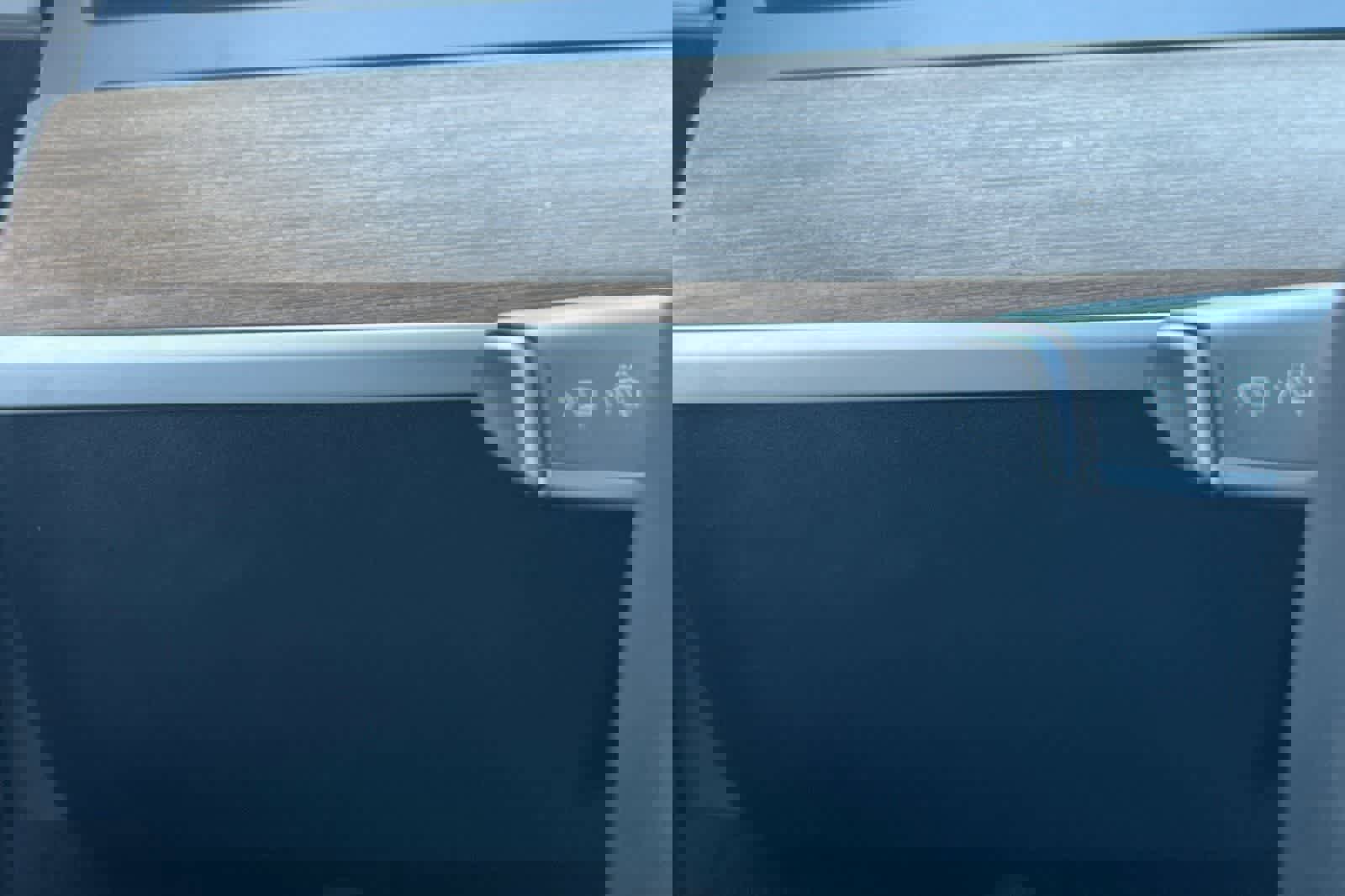 Used 2023 Tesla Model Y Long Range image 33