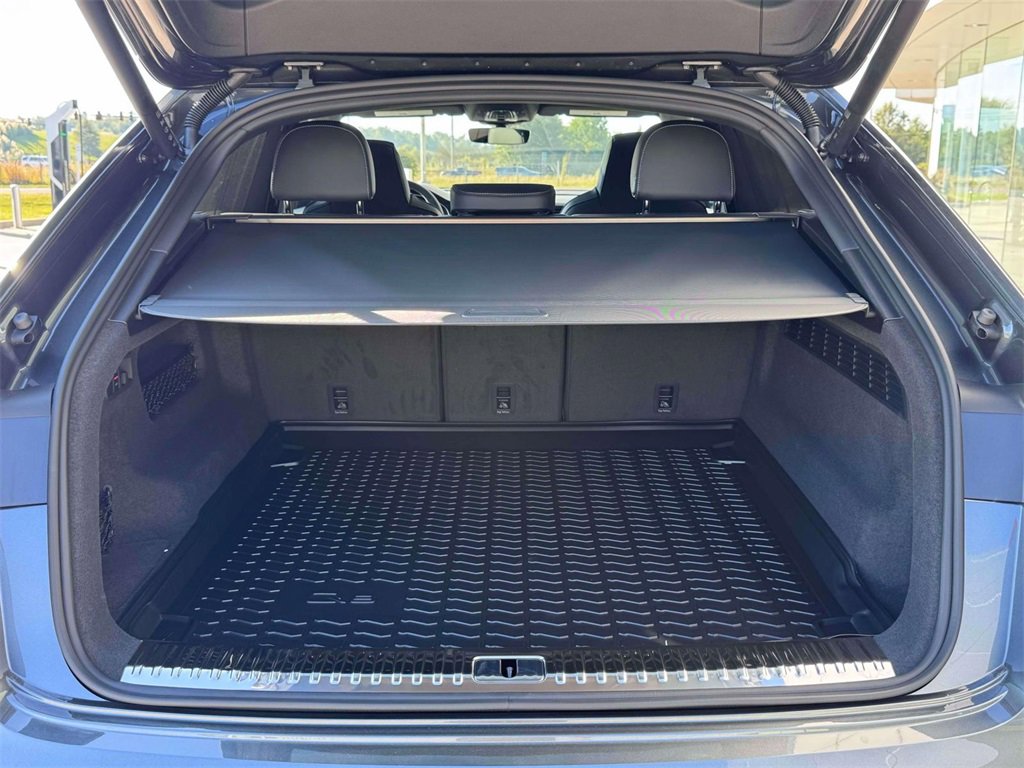 New 2026 Audi RS Q8 performance image 19