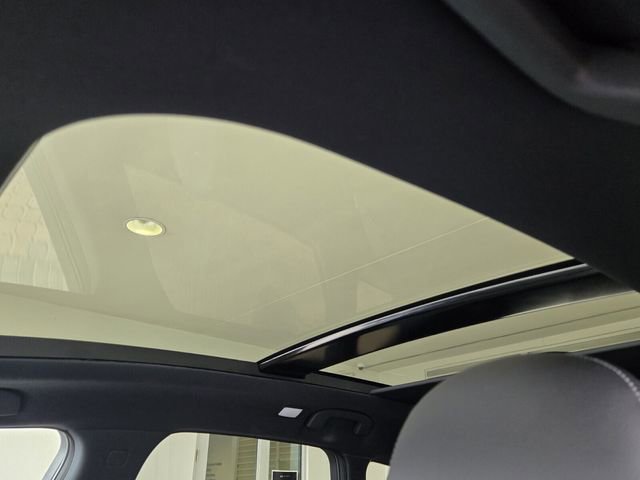 Used 2023 INFINITI QX50 Sport image 18