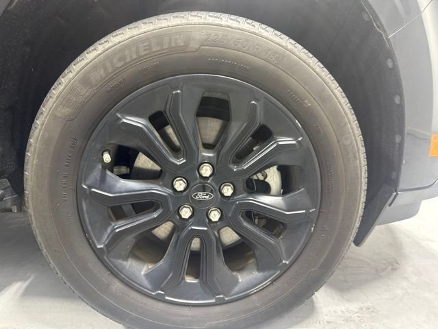 Used 2023 Ford Maverick Lariat w/ Lariat Luxury Package FWD image 4