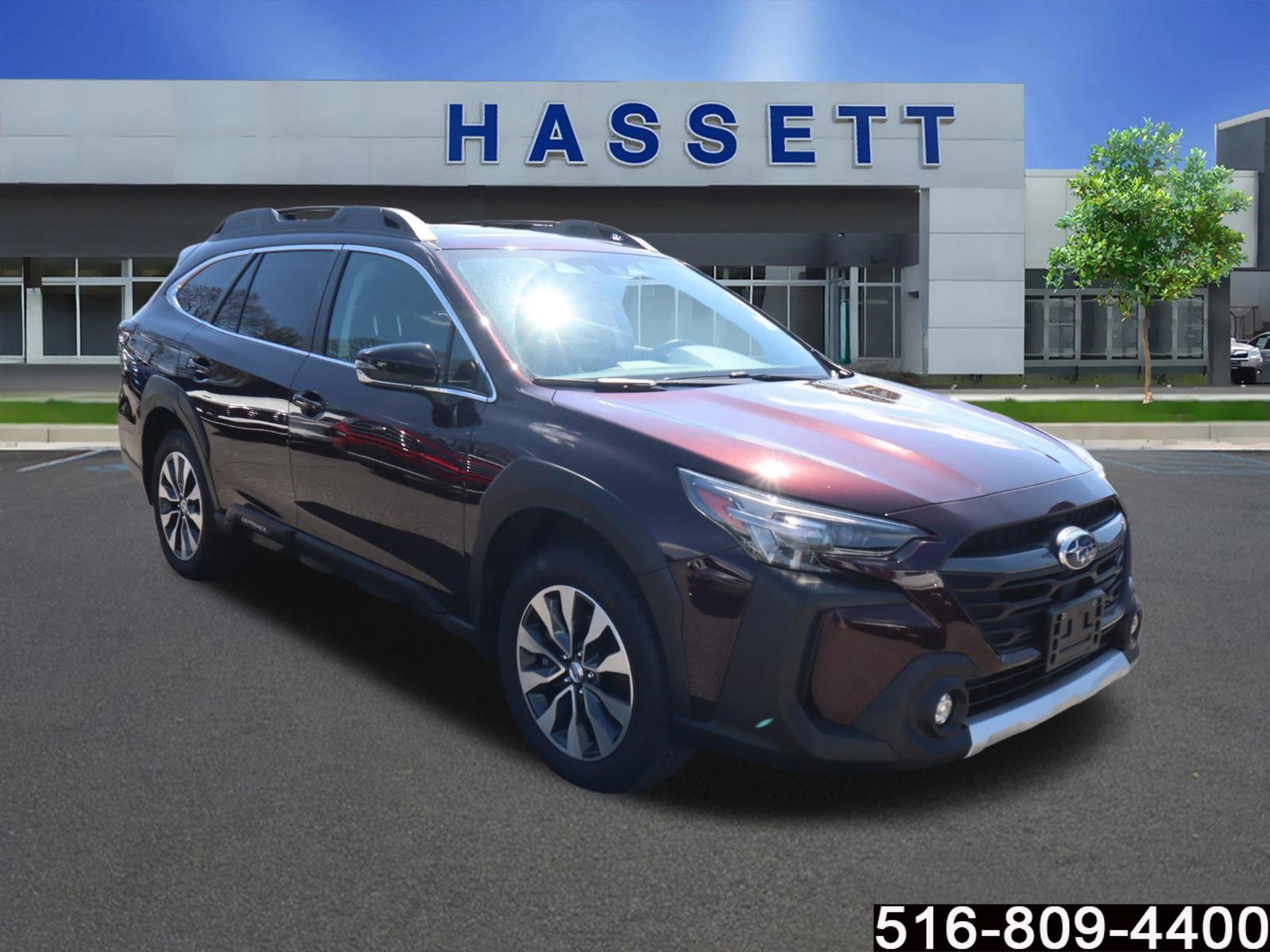 Used 2023 Subaru Outback Limited AWD/4WD image 1
