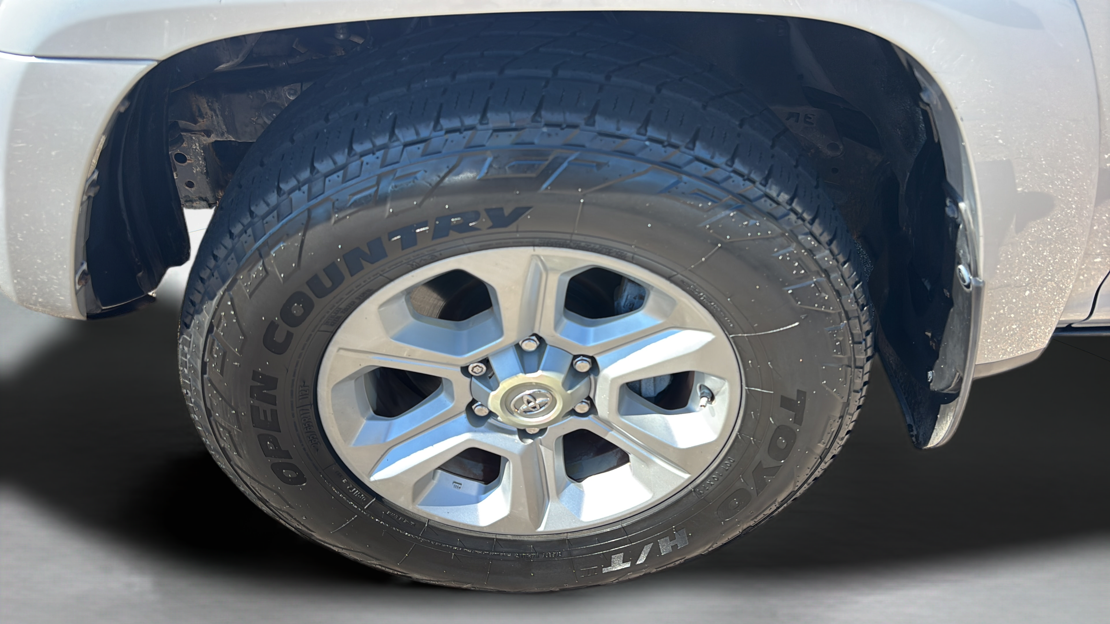 Used 2015 Toyota 4Runner SR5 RWD image 33