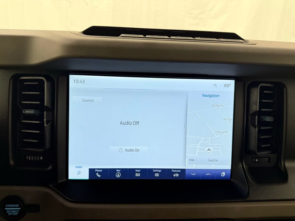 Used 2023 Ford Bronco Wildtrak AWD/4WD image 31