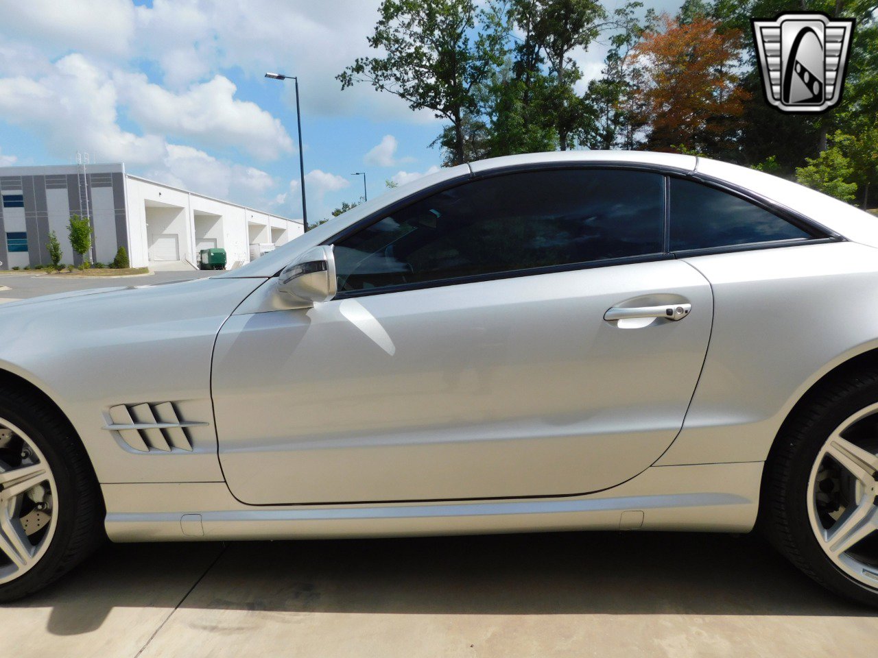 Used 2009 Mercedes-Benz SL 550 image 6
