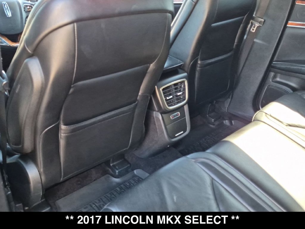 Used 2017 Lincoln MKX Select w/ Select Plus Package FWD image 30
