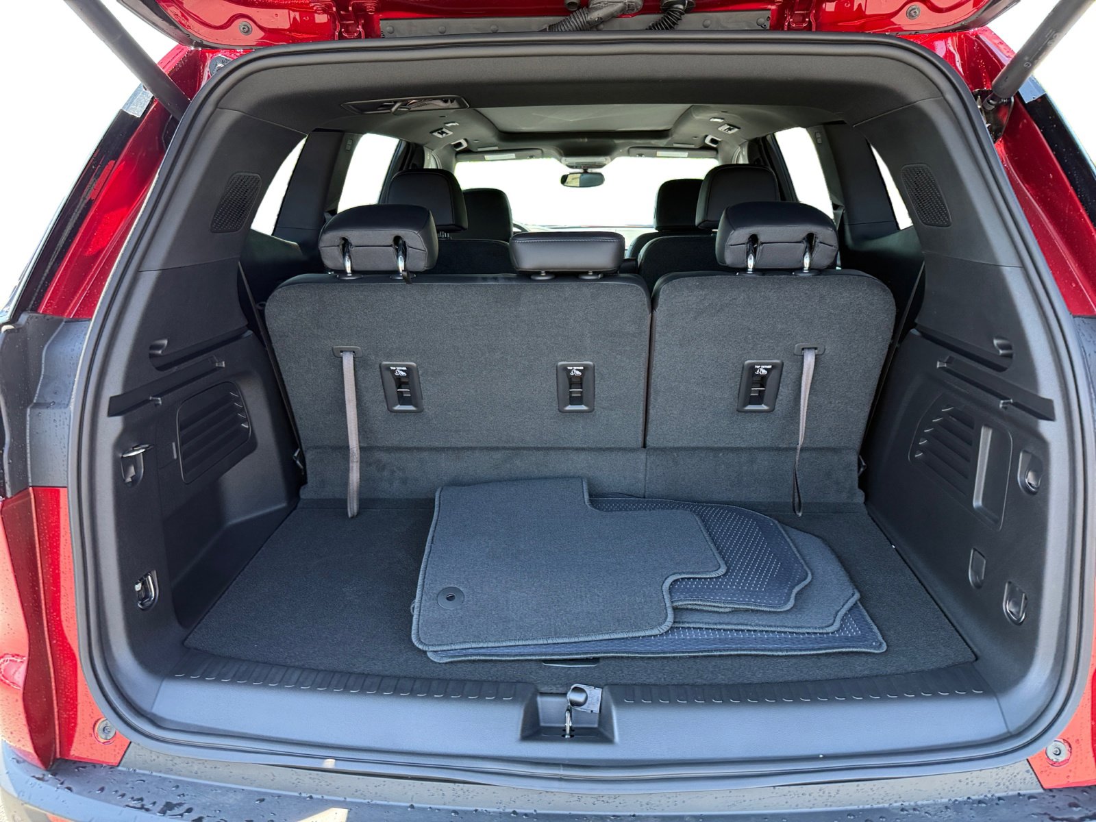 New 2025 GMC Acadia Elevation w/ Elevation Premium Package image 17