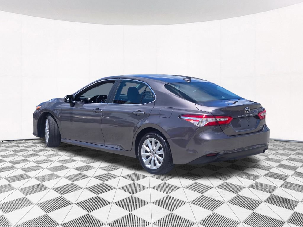 Used 2020 Toyota Camry LE w/ Carpet Mat Package FWD image 22