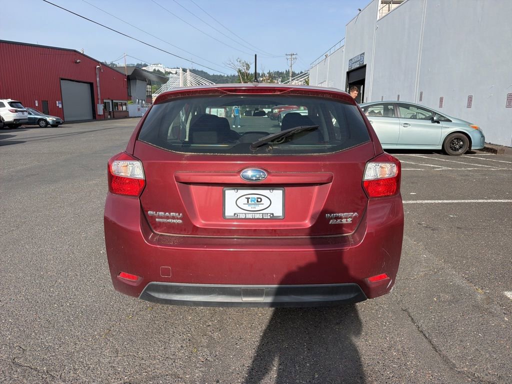 Used 2012 Subaru Impreza 2.0i AWD/4WD image 4