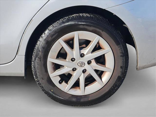 Used 2014 Toyota Prius V Three image 5