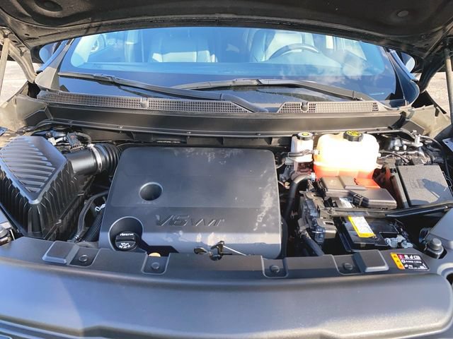 Used 2021 Buick Enclave Essence w/ Sport Touring Edition FWD image 29