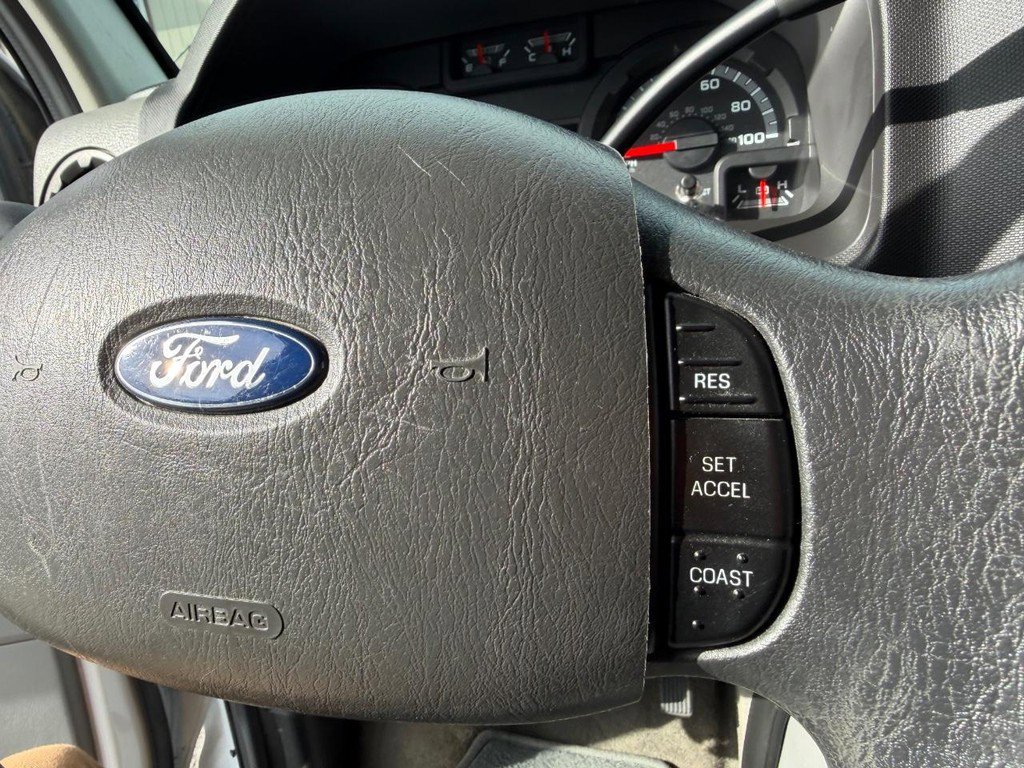 Used 2014 Ford E-250 and Econoline 250 w/ Interior Upgrade Package image 38