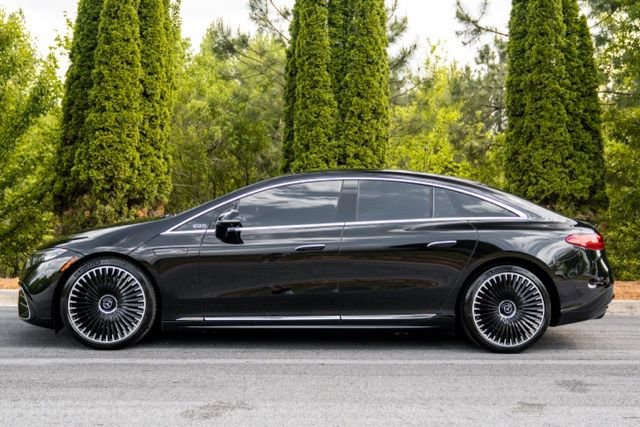 Used 2023 Mercedes-Benz EQS AMG 4MATIC w/ Trim Level Package image 9