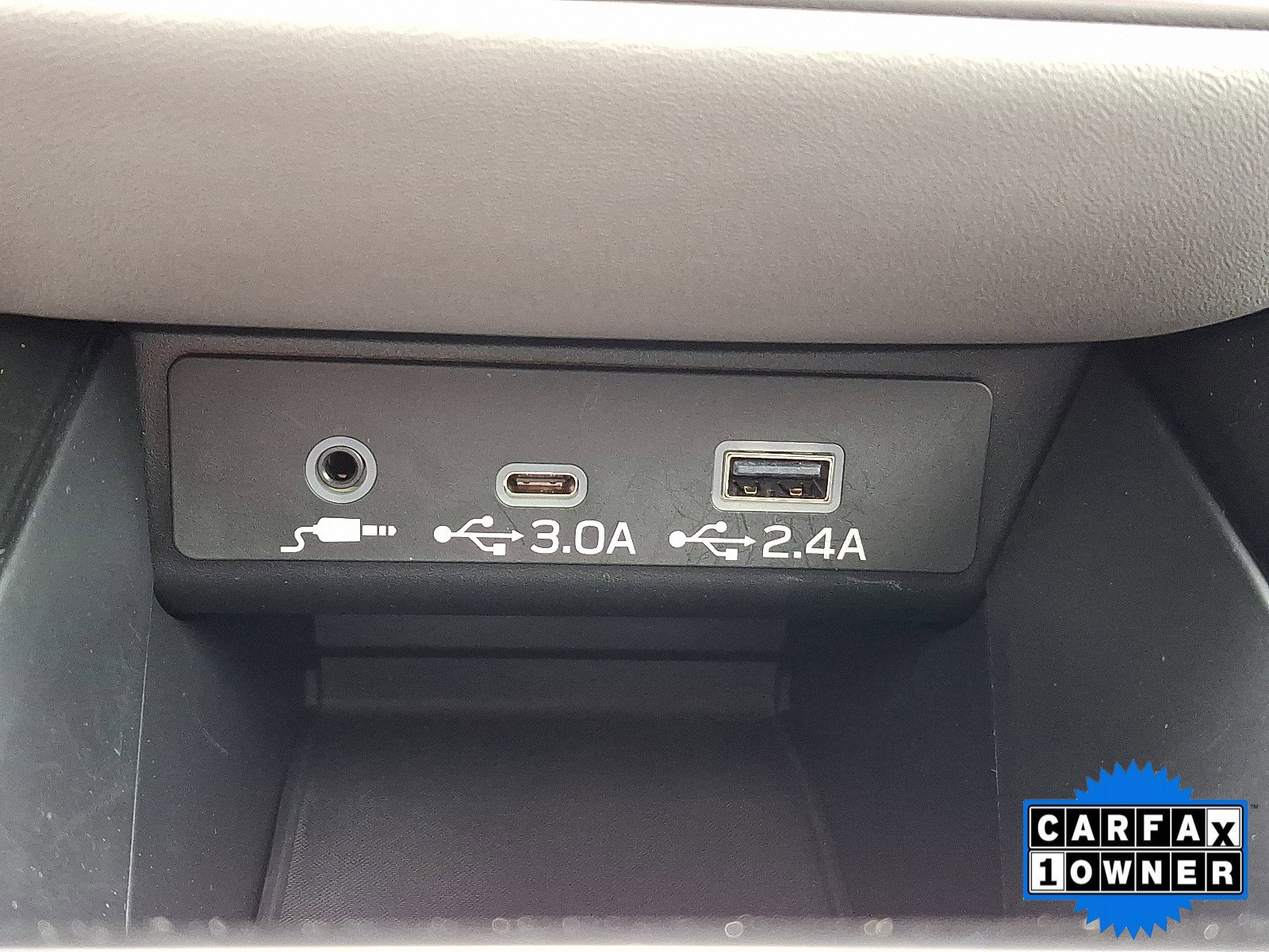 Certified 2025 Subaru Outback Limited AWD/4WD image 37