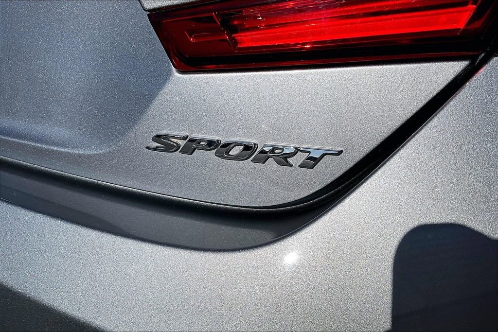 Used 2018 Honda Accord Sport image 24