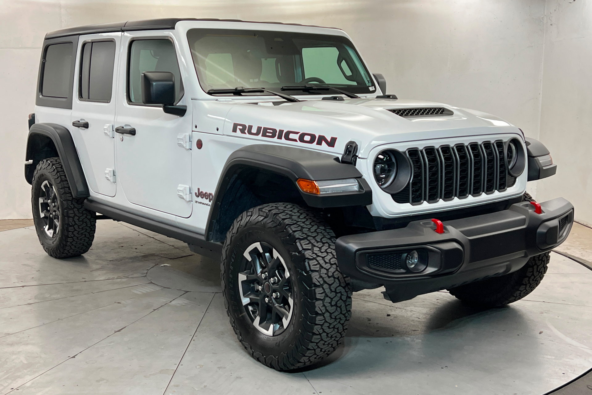 Used 2026 Jeep Wrangler Unlimited Rubicon AWD/4WD image 8