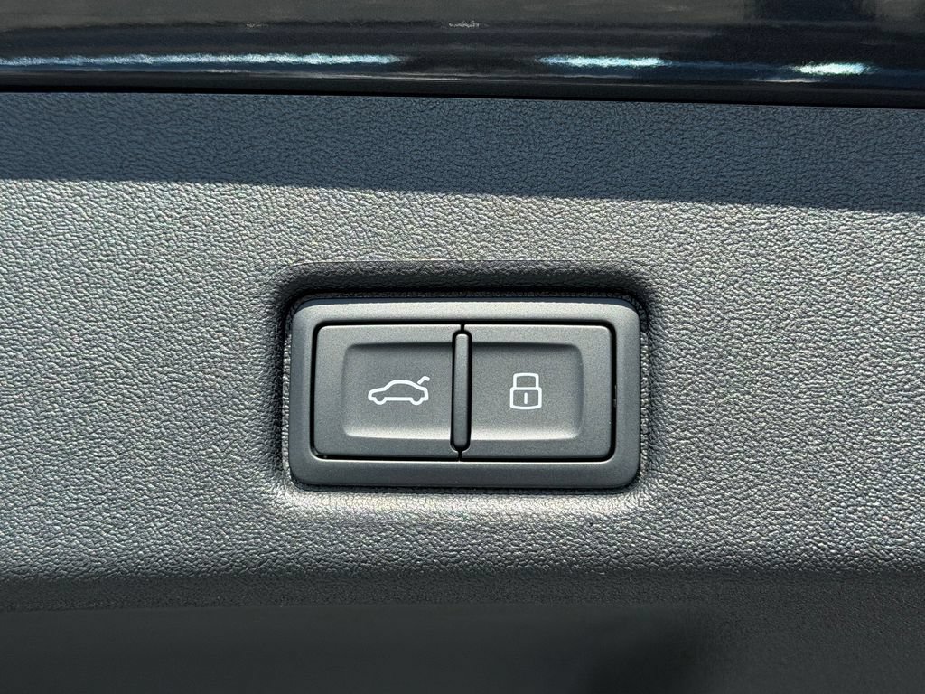 New 2026 Audi SQ5 Premium Plus AWD/4WD image 14