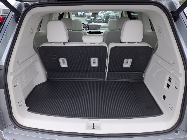New 2026 Buick Enclave Avenir w/ Super Cruise Package AWD/4WD image 29