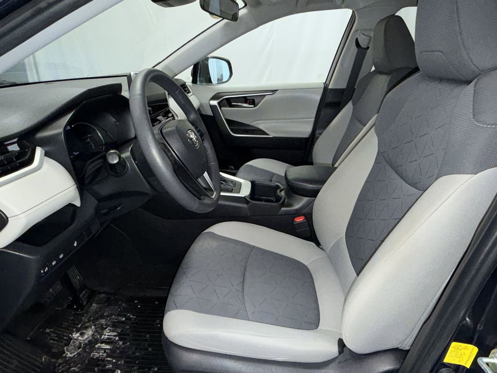 Used 2023 Toyota RAV4 XLE w/ XLE Grade Weather Package image 3
