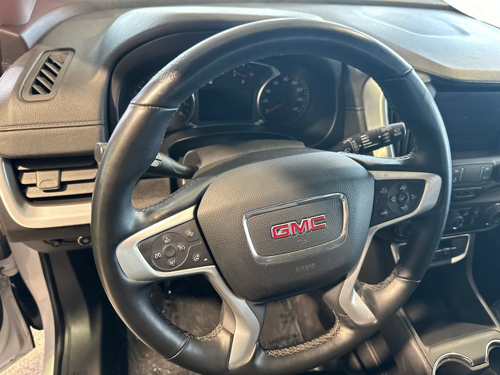 Used 2024 GMC Terrain SLT AWD/4WD image 28