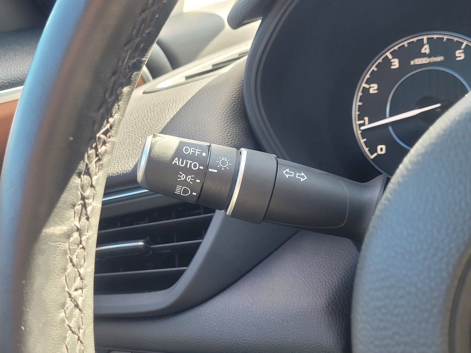 Used 2021 Acura TLX image 22