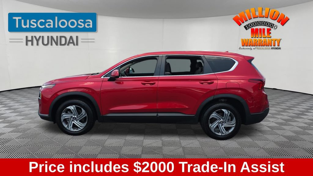 Used 2023 Hyundai Santa Fe SE w/ Cargo Package FWD image 4