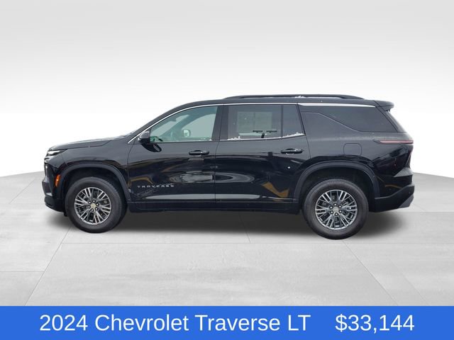 Used 2024 Chevrolet Traverse LT w/ LPO, Floor Liner Package image 2
