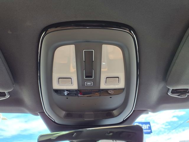 Used 2024 Volvo XC90 T8 Ultimate w/ Protection Package Premier image 27