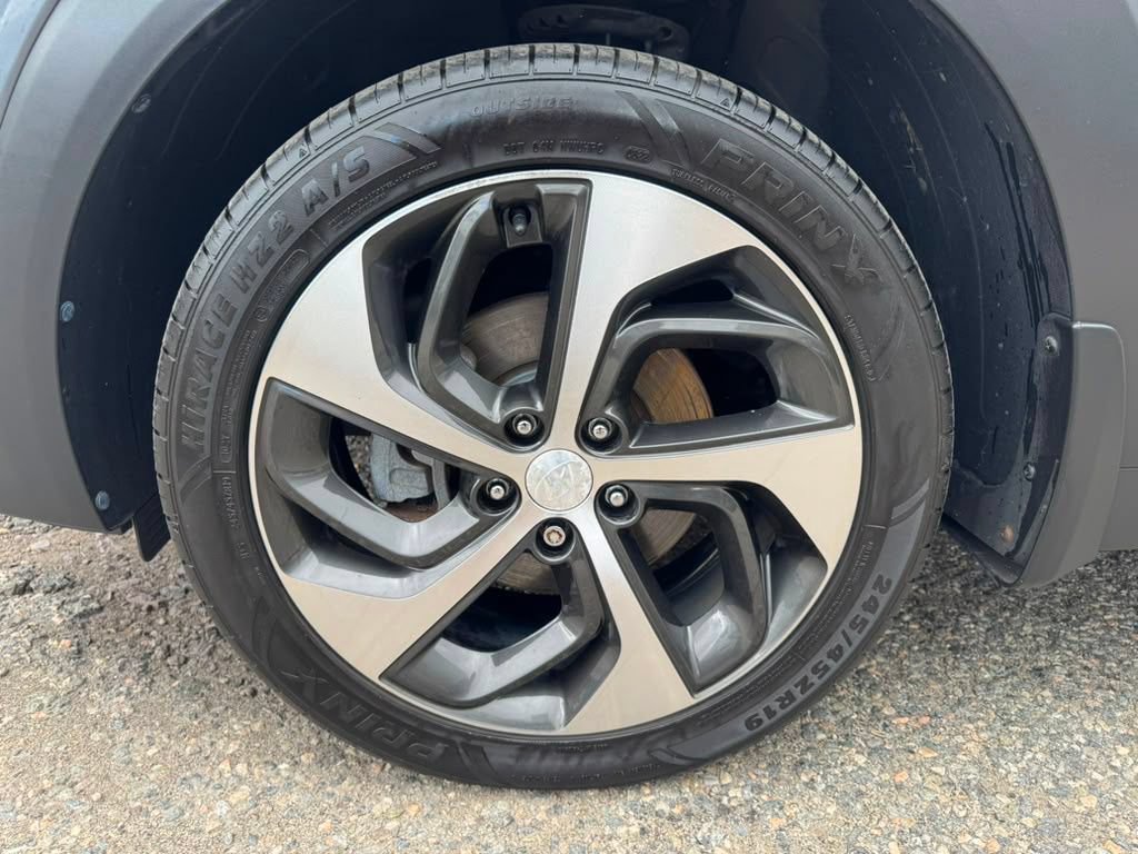 Used 2017 Hyundai Tucson Sport w/ Cargo Package AWD/4WD image 11