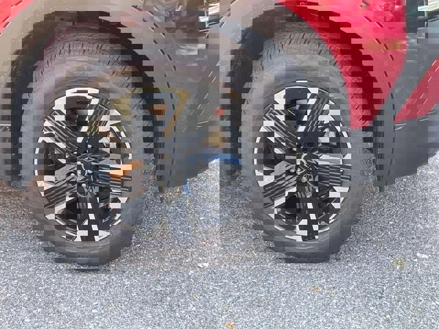 New 2025 Nissan Kicks SV w/ SV Premium Package image 8