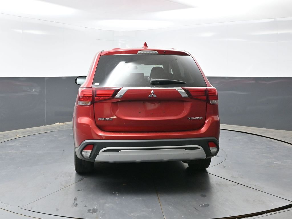 Used 2019 Mitsubishi Outlander ES FWD image 10