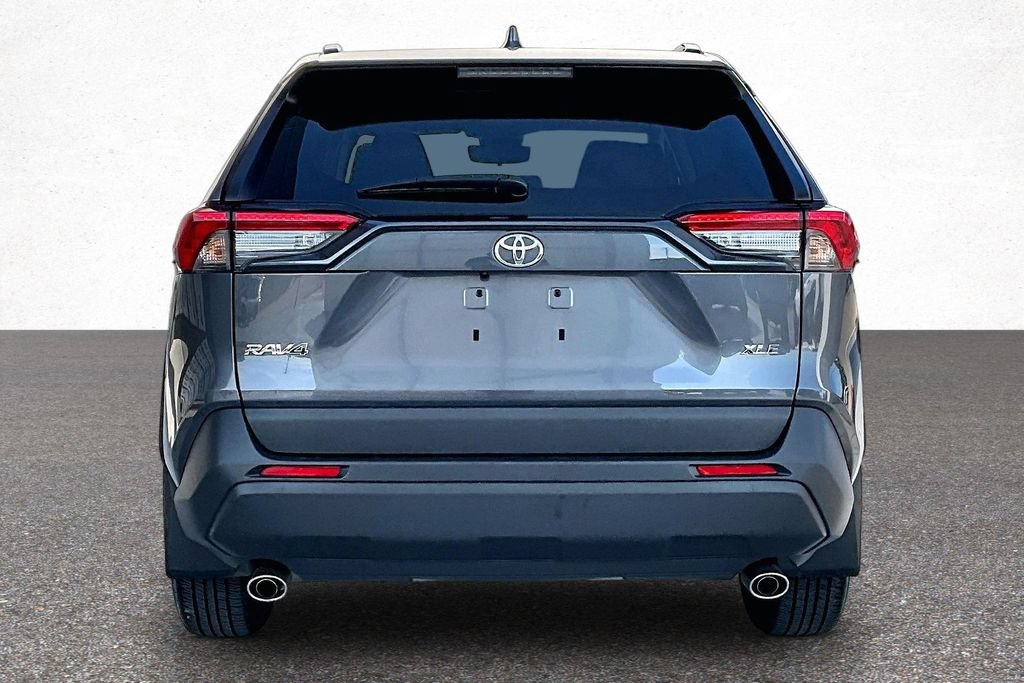 Used 2025 Toyota RAV4 XLE w/ Convenience Package FWD image 8