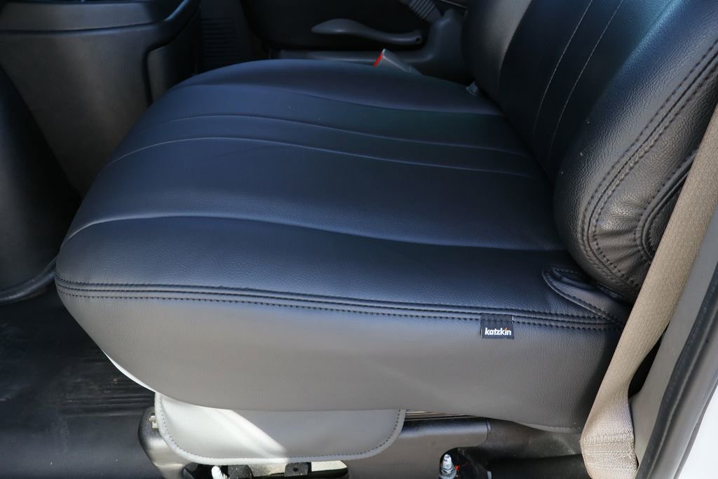 Used 2023 GMC Savana 3500 w/ Power Convenience Package image 18