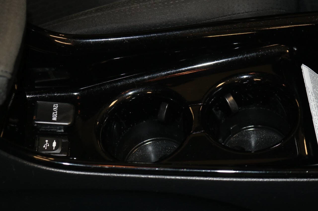 Used 2018 Toyota Prius Three image 56