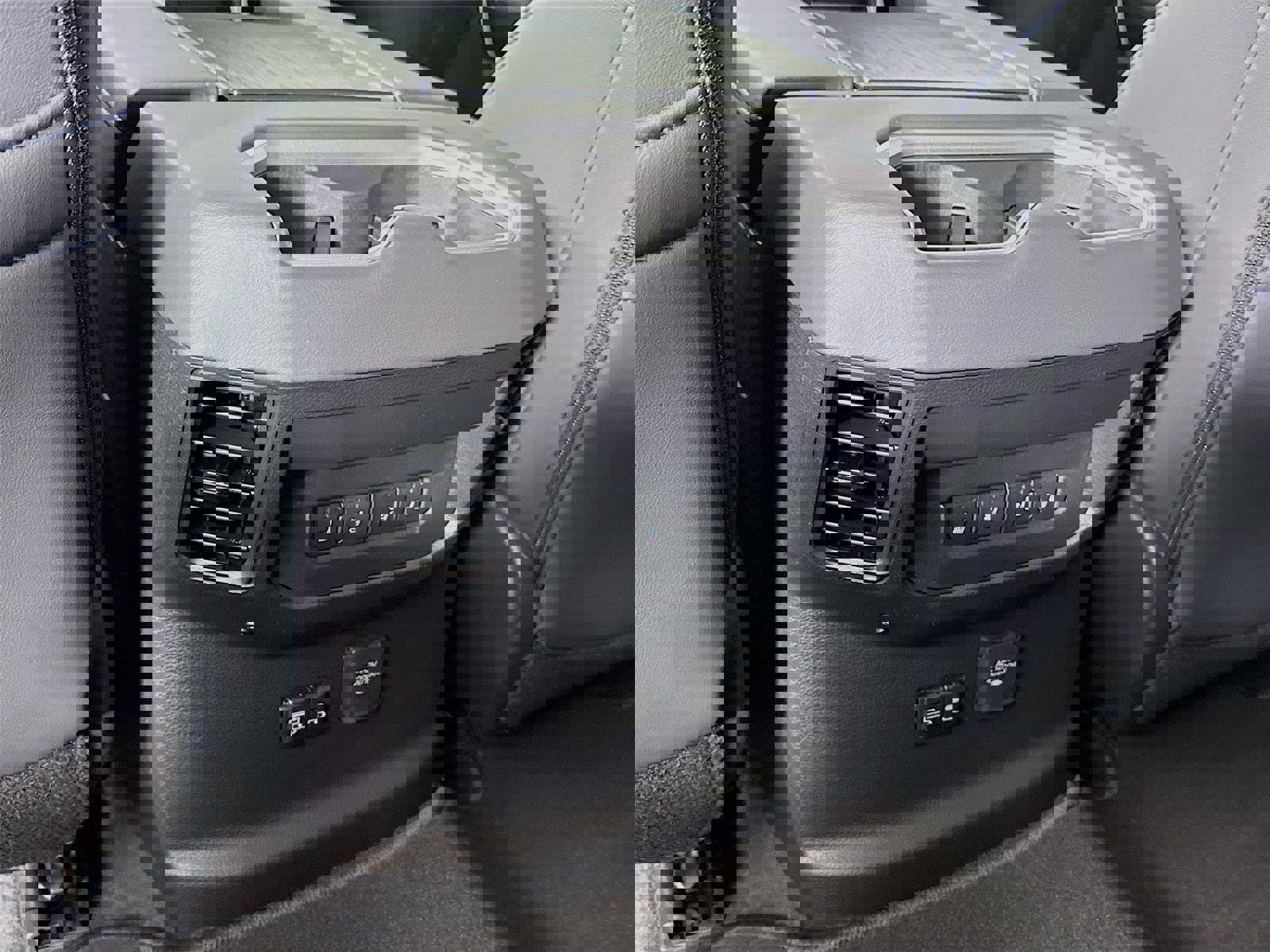 New 2025 Toyota Tundra Platinum image 44