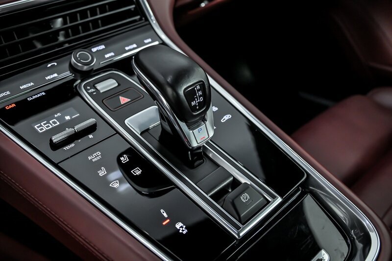 Used 2019 Porsche Panamera GTS AWD/4WD image 33