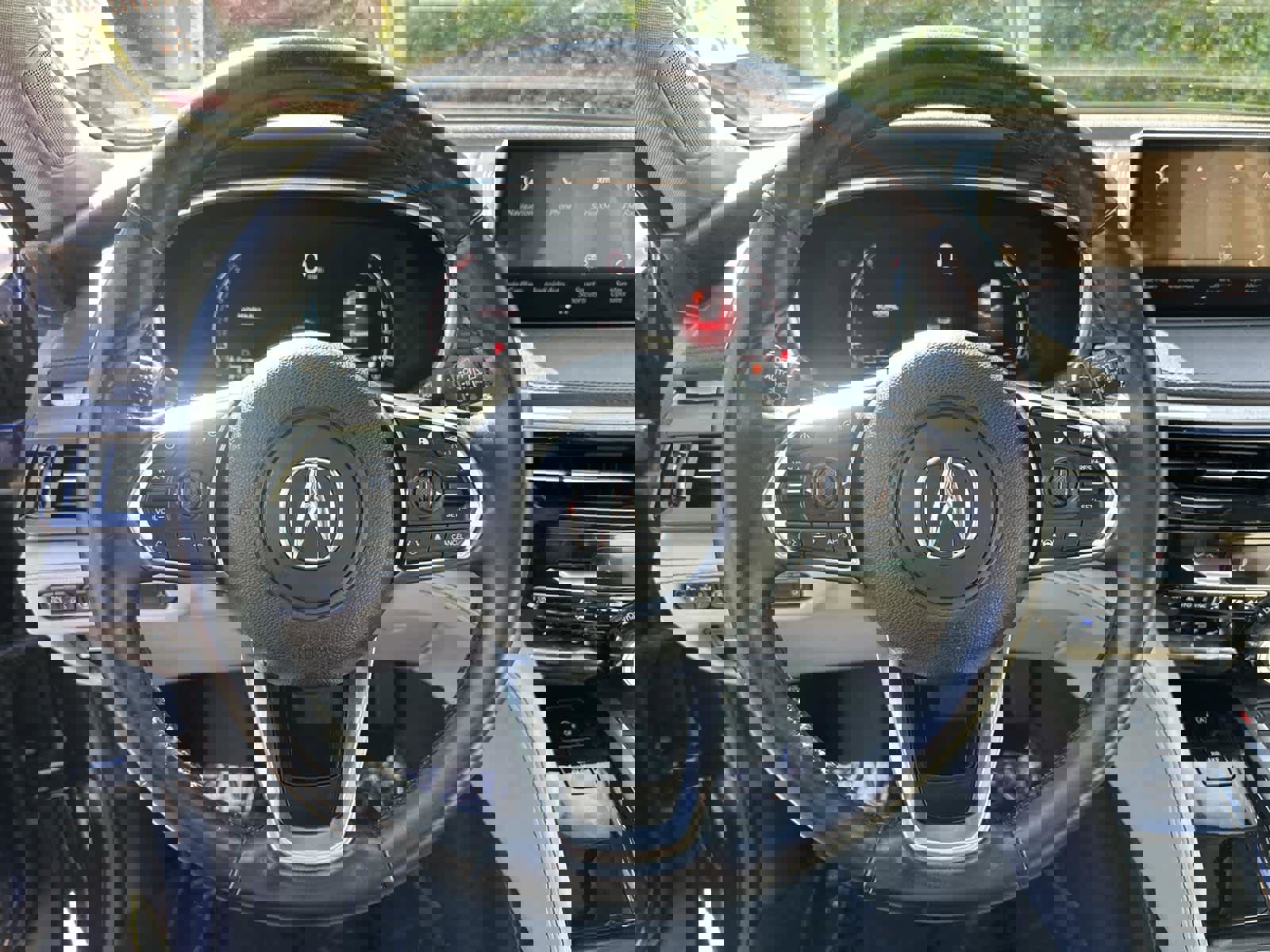 Certified 2022 Acura MDX SH-AWD w/ Advance Package image 15