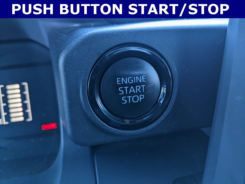 Used 2024 Toyota Tacoma SR image 11