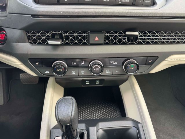 Used 2023 Honda Accord EX image 33