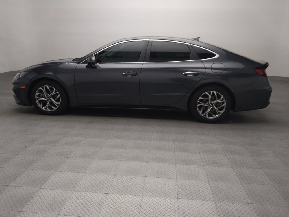 Used 2022 Hyundai Sonata SEL w/ Convenience Package FWD image 3