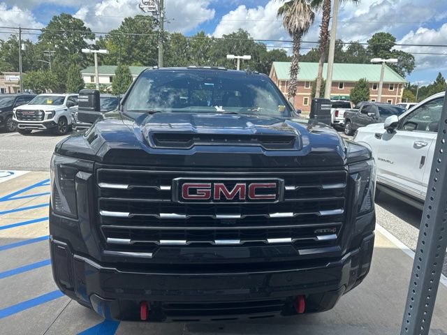 Used 2025 GMC Sierra 2500 AT4 w/ AT4 Premium Plus Package AWD/4WD image 2