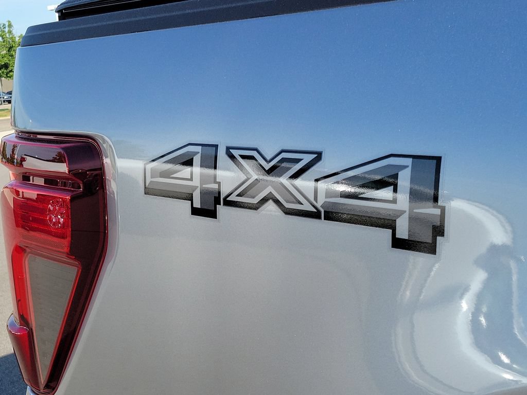 Used 2025 Ford F150 XLT w/ Equipment Group 302A MID AWD/4WD image 8