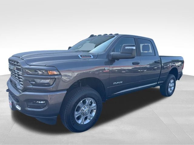 New 2026 RAM 3500 Big Horn AWD/4WD image 3