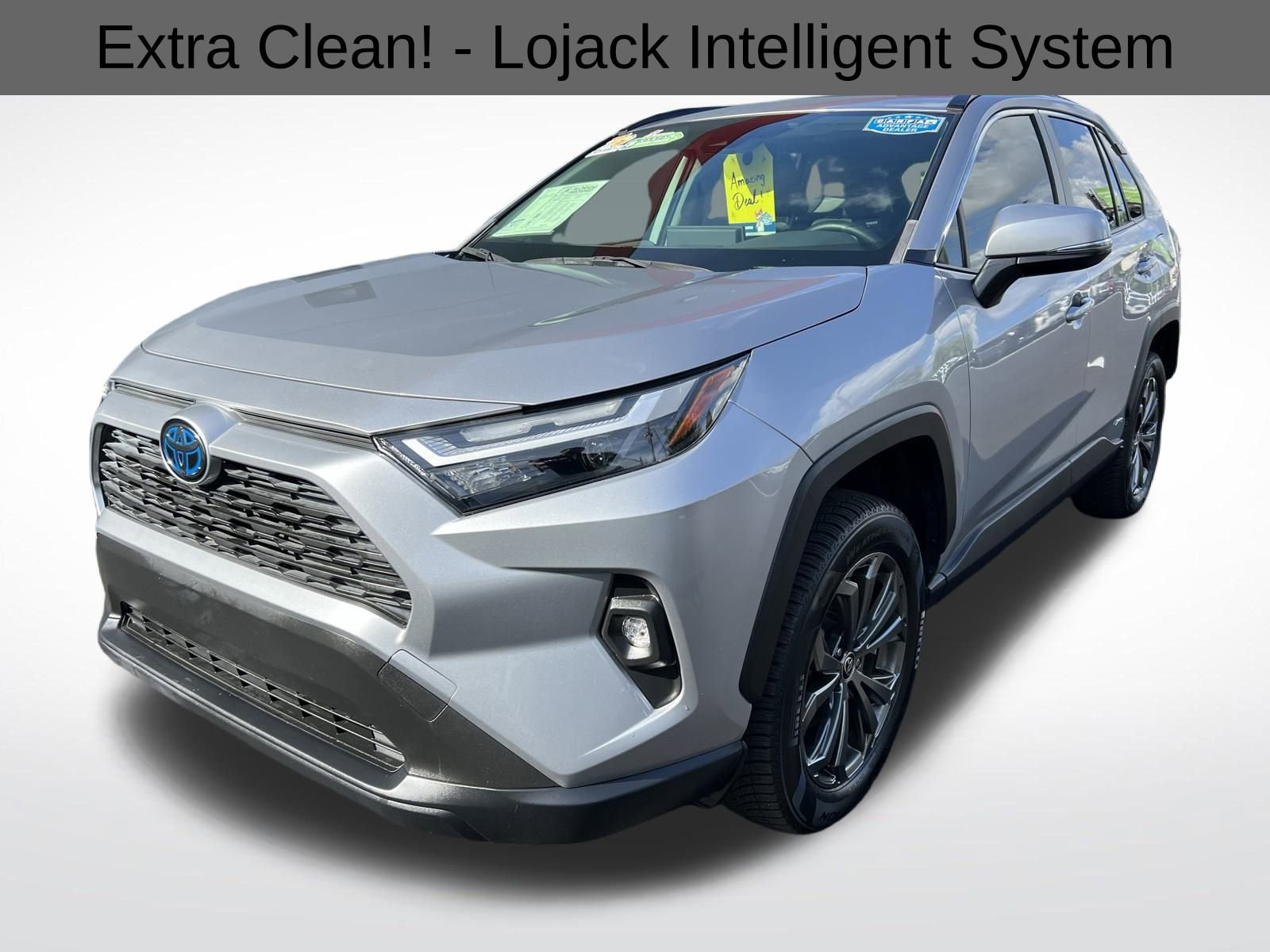 Used 2022 Toyota RAV4 XLE Premium image 6