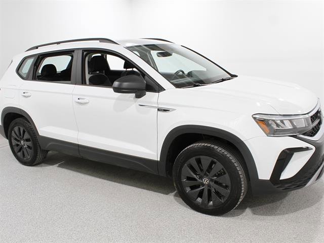Used 2023 Volkswagen Taos S image 1