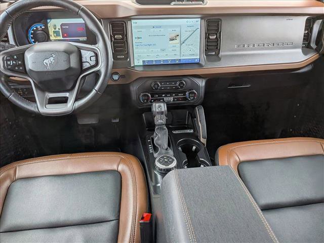 Used 2024 Ford Bronco Outer Banks image 17