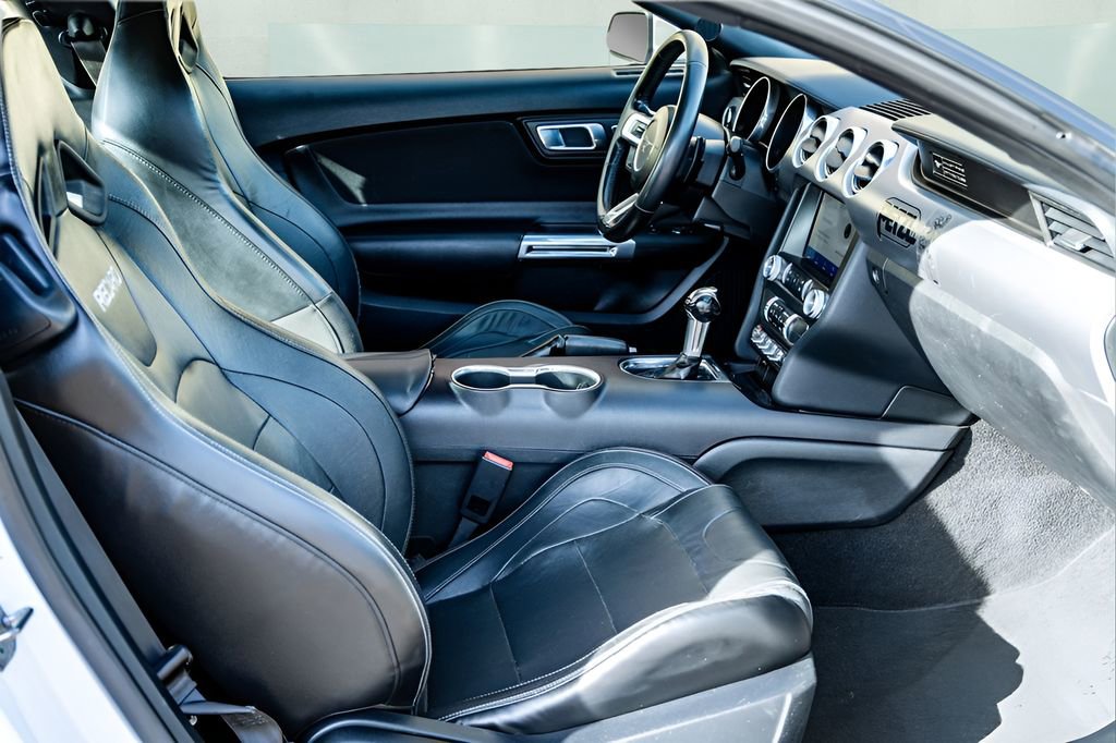 Used 2020 Ford Mustang GT Premium RWD image 20