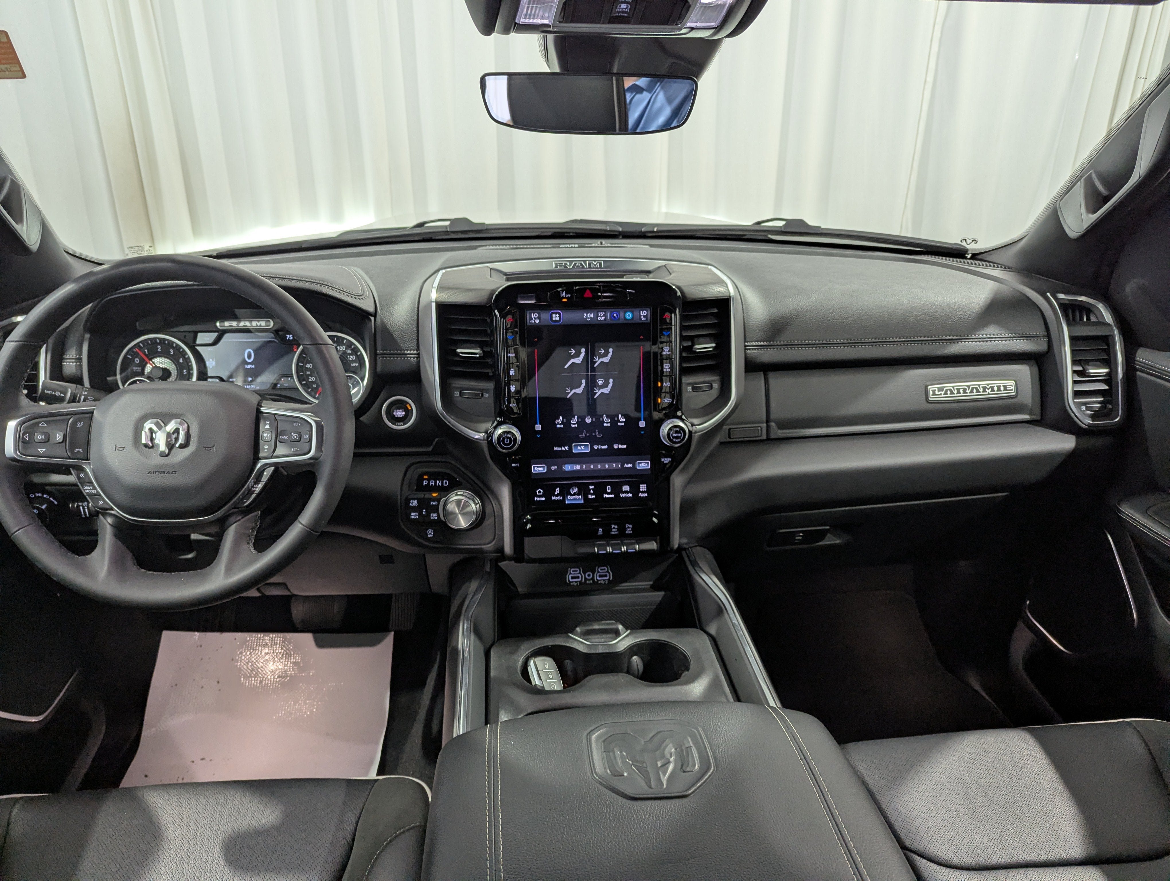 Used 2026 RAM 1500 Laramie AWD/4WD image 14