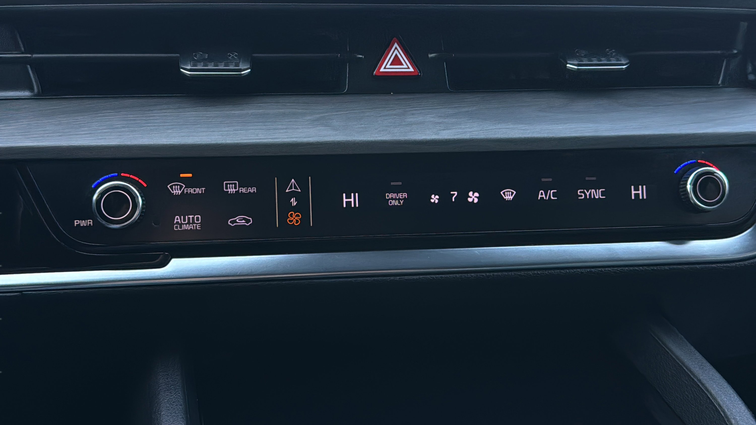 Used 2023 Kia Sportage X-Line image 16